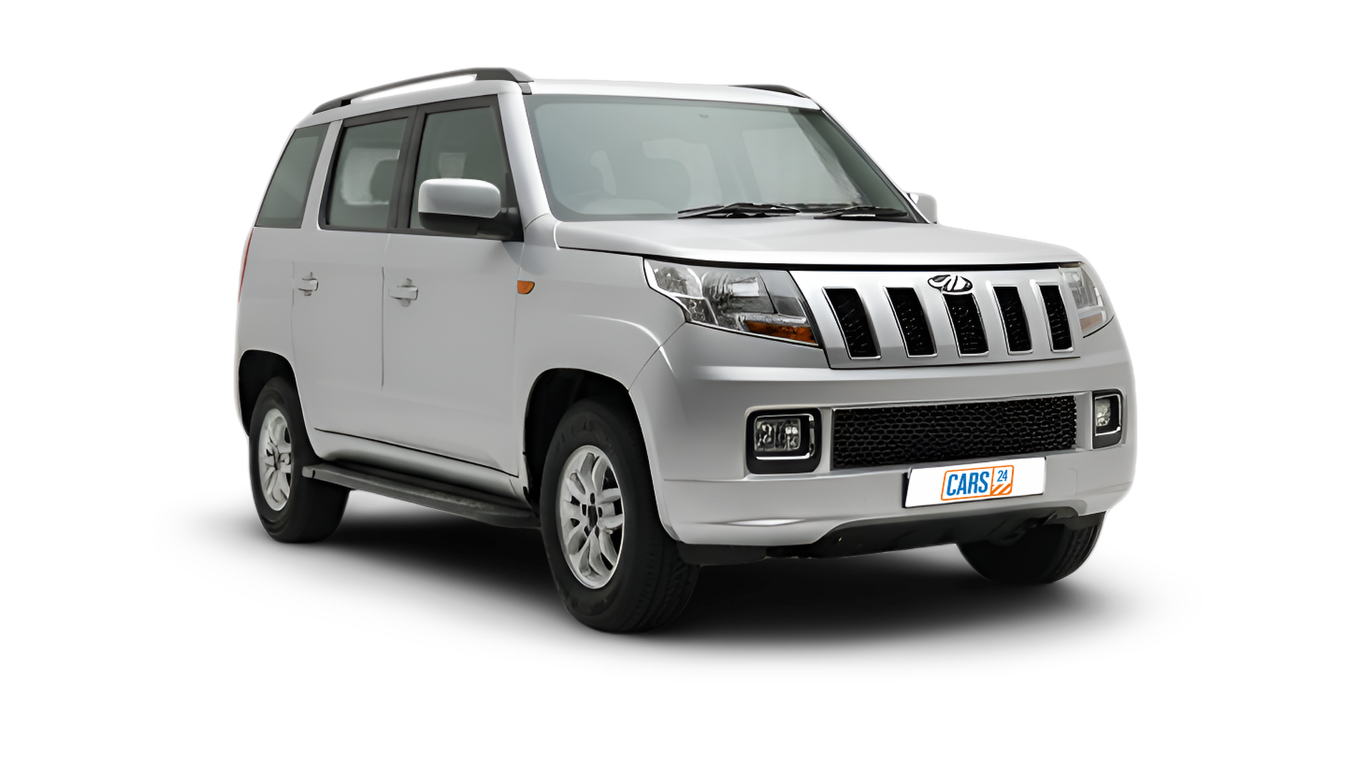 Mahindra TUV300-img